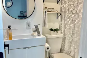 600 NE 36th, Miami, FL 33137 - Photo 15