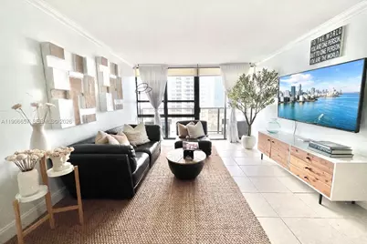 600 NE 36th #2011, Miami, FL 33137 - Photo 1