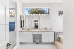 4074 SW 140th Ave, Davie, FL 33330 - Photo 11