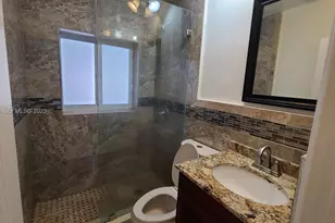 3221 NE 7th St, Pompano Beach, FL 33062 - Photo 7