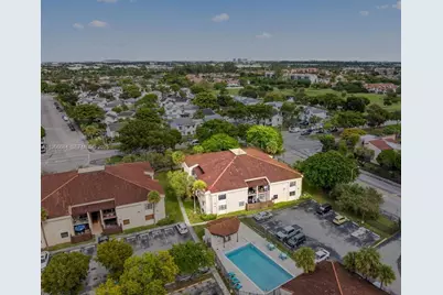 680 W Park Dr #3-106, Miami, FL 33172 - Photo 23