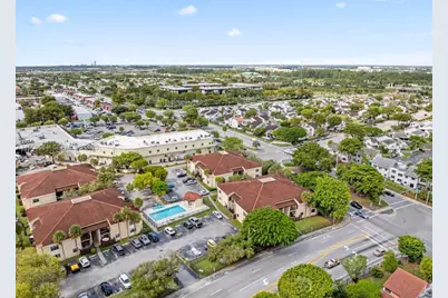 680 W Park Dr #3-106, Miami, FL 33172 - Photo 3