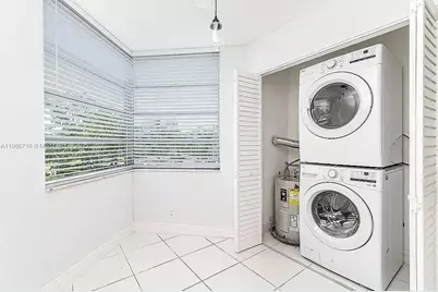 1931 Sabal Palm Dr #301, Davie, FL 33324 - Photo 5