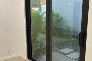 10592 Royal Palm Blvd, Coral Springs, FL 33065 - Photo 37