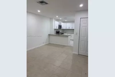 10592 Royal Palm Blvd #10592, Coral Springs, FL 33065 - Photo 5