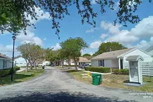 13764 SW 149th Cir Ln, Miami, FL 33186 - Photo 5