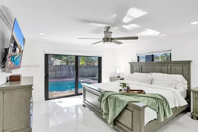 9350 NW 43rd Mnr, Sunrise, FL 33351 - Photo 19