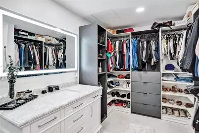 9350 NW 43rd Mnr, Sunrise, FL 33351 - Photo 25