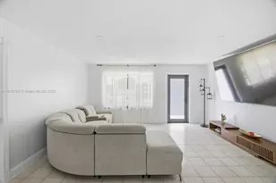 7511 Taylor St, Hollywood, FL 33024 - Photo 9