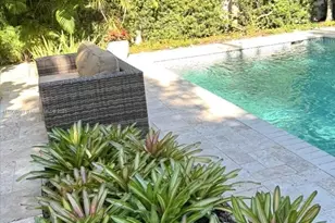 617 NE 191st St, Miami, FL 33179 - Photo 65