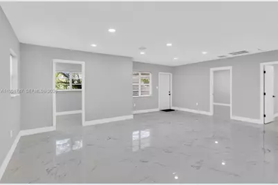 2810 Mayo St, Hollywood, FL 33020 - Photo 9
