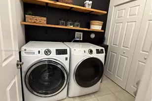 180 SE 36th Ave, Homestead, FL 33033 - Photo 15