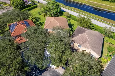 6865 NW 81st Ct, Parkland, FL 33067 - Photo 43