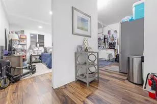 6865 NW 81st Ct, Parkland, FL 33067 - Photo 17