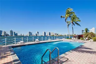 18260 N Bay Rd, Sunny Isles Beach, FL 33160 - Photo 25