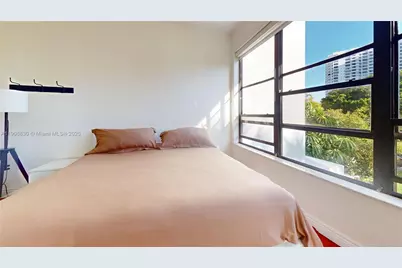 500 Three Islands Blvd #L 25, Hallandale Beach, FL 33009 - Photo 19