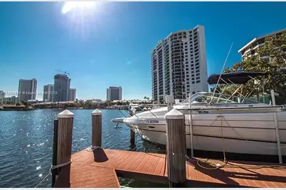 500 Three Islands Blvd #L 25, Hallandale Beach, FL 33009 - Photo 29