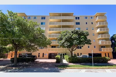 730 Pennsylvania Ave #701, Miami Beach, FL 33139 - Photo 1