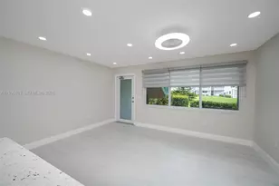 102 E Upminster E, Deerfield Beach, FL 33442 - Photo 5