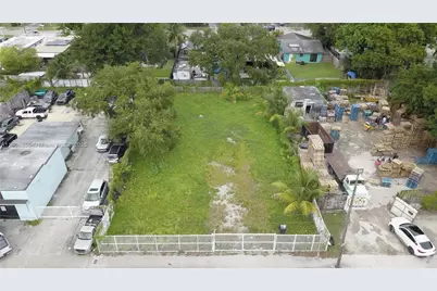 3039 NW 54th St, Miami, FL 33142 - Photo 1