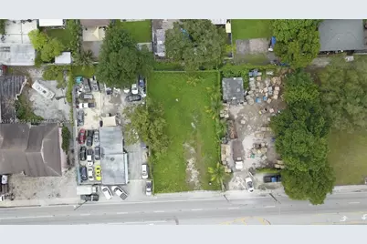 3039 NW 54th St, Miami, FL 33142 - Photo 5