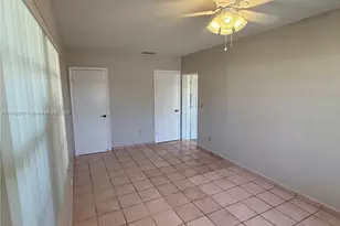 11325 NW 59th Ct, Hialeah, FL 33012 - Photo 13
