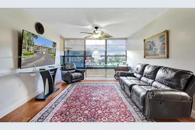 1502 Whitehall Dr #305, Davie, FL 33324 - Photo 5