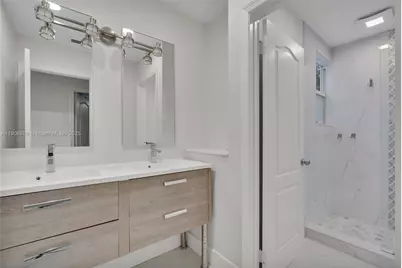 880 Garnet Cir, Weston, FL 33326 - Photo 23