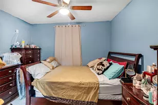 1271 NE 211th St, Miami, FL 33179 - Photo 11