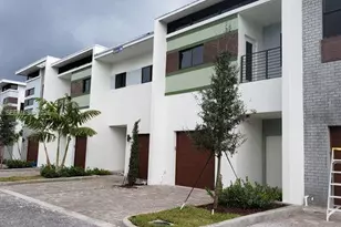 4500 NW 8th Pl, Plantation, FL 33317 - Photo 1