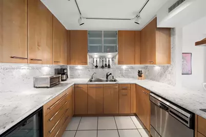 155 Ocean Lane Dr #1104, Key Biscayne, FL 33149 - Photo 11
