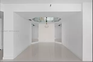 3610 Yacht Club Dr, Aventura, FL 33180 - Photo 3