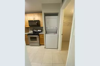 11232 SW 12th St #101, Pembroke Pines, FL 33025 - Photo 5