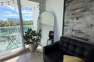 100 Bayview Dr, Sunny Isles Beach, FL 33160 - Photo 7