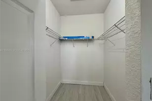 2590 NE 3rd Dr, Homestead, FL 33033 - Photo 13