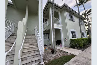 2590 NE 3rd Dr #203, Homestead, FL 33033 - Photo 1