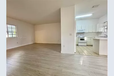 2590 NE 3rd Dr #203, Homestead, FL 33033 - Photo 21