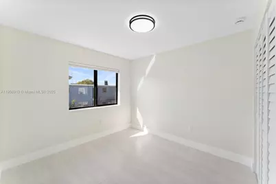 1171 NW 66th St, Miami, FL 33150 - Photo 27