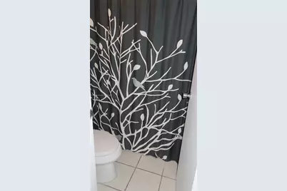 5701 Collins Ave #511, Miami Beach, FL 33140 - Photo 21