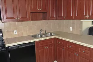 5701 Collins Ave, Miami Beach, FL 33140 - Photo 11