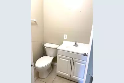 4668 NW 9th Dr #4668, Plantation, FL 33317 - Photo 15