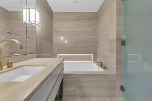 18975 Collins Ave, Sunny Isles Beach, FL 33160 - Photo 13