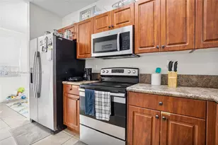 9239 SW 227th St, Cutler Bay, FL 33190 - Photo 13