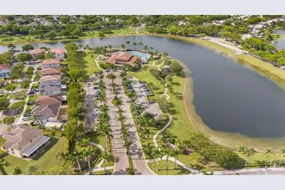 9239 SW 227th St #1, Cutler Bay, FL 33190 - Photo 31