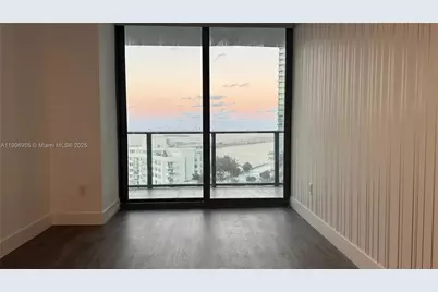 501 NE 31st St #1401, Miami, FL 33137 - Photo 11