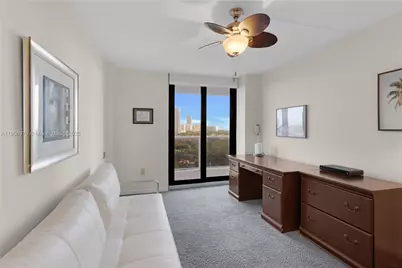 3701 N Country Club Dr #1009, Aventura, FL 33180 - Photo 13