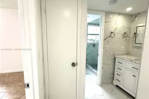 245 18th St, Miami Beach, FL 33139 - Photo 7