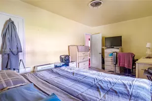 1776 NW 43rd St, Miami, FL 33142 - Photo 23