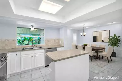 1245 NW 92nd Ave, Pembroke Pines, FL 33024 - Photo 13