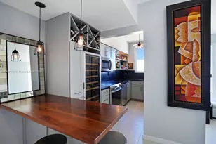 1621 Bay Rd, Miami Beach, FL 33139 - Photo 11